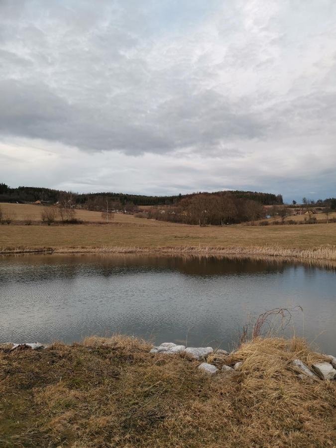 Apartmán u Rybáků v Pošumaví Volenice  Esterno foto